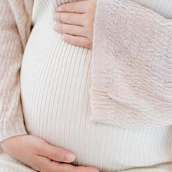 第四季😠度业绩： 我⬛👨‍👨‍👧们在第四🗒靠谱代孕季度实现了强劲增🥽